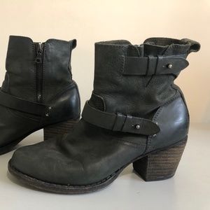 Rag and Bone Black Leather 2" boot